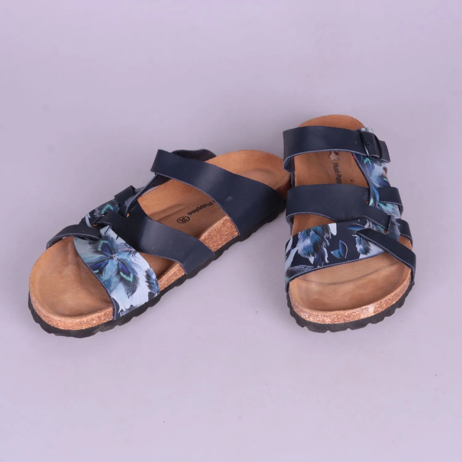 сандалии Hush Puppies